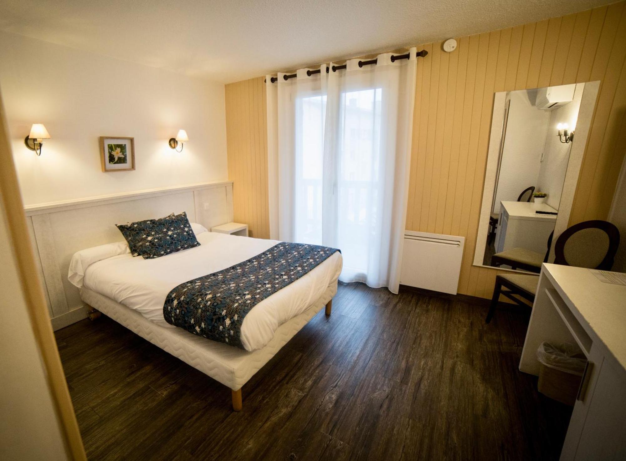 Le Catinat Fleuri Hotel Guillestre Ngoại thất bức ảnh